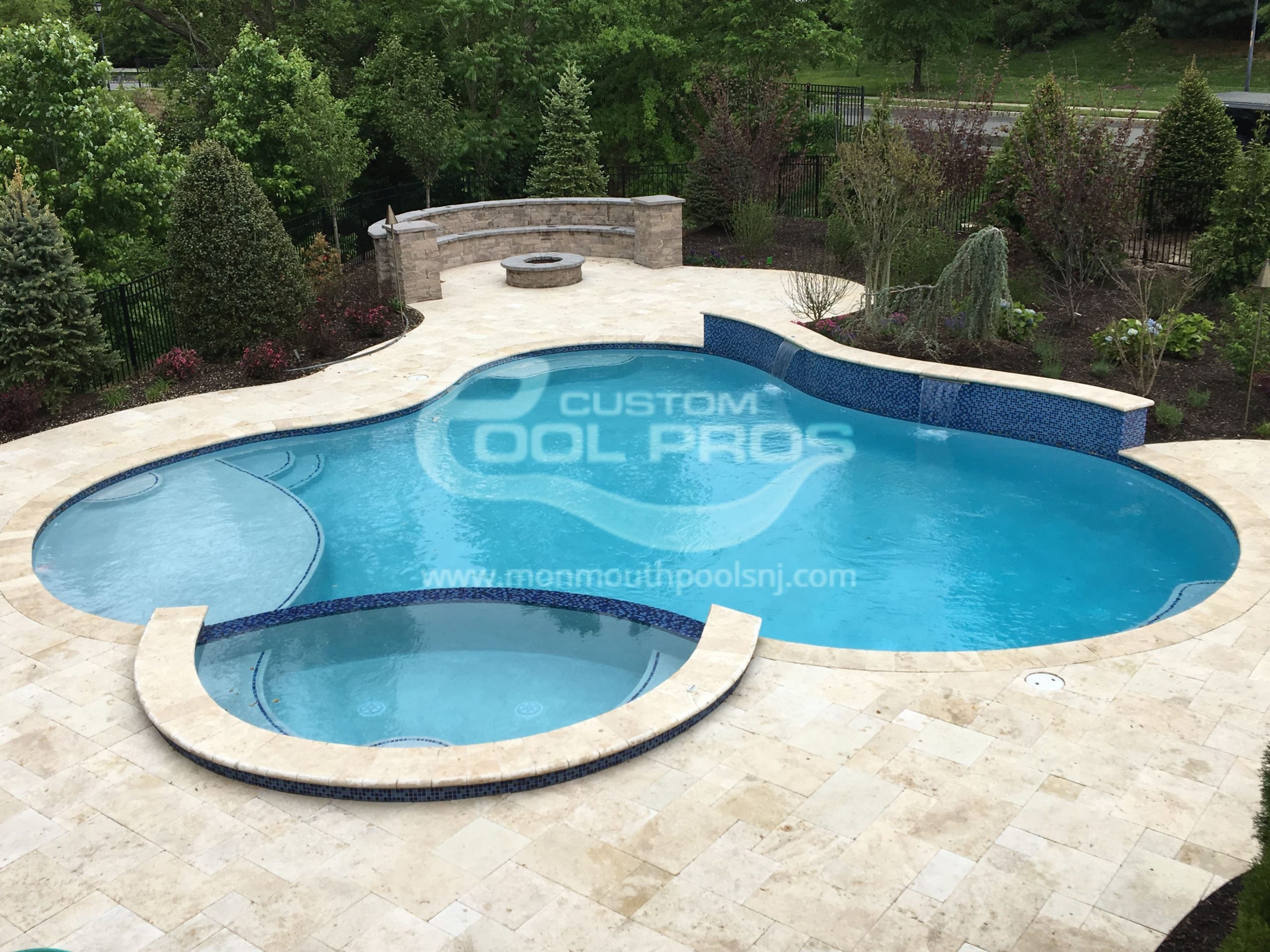 Pool with Fire Pit– Custom Pool Pros