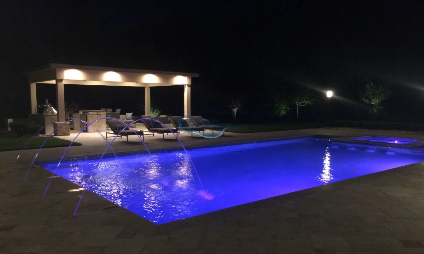 concrete-pool-installation-with-pool-light-in-NJ.jpg